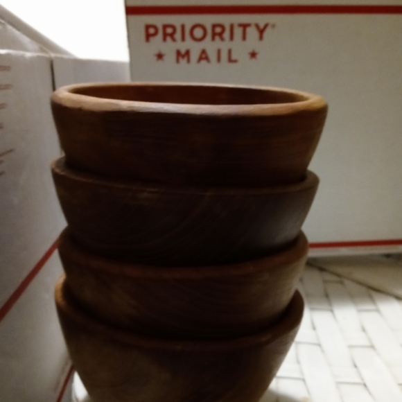 🕰PIER 1 🏯 4 SOLID WOOD SALAD BOWLS🛶🏹 A FANTASTIC VINTAGE.🎁 - Picture 3 of 7